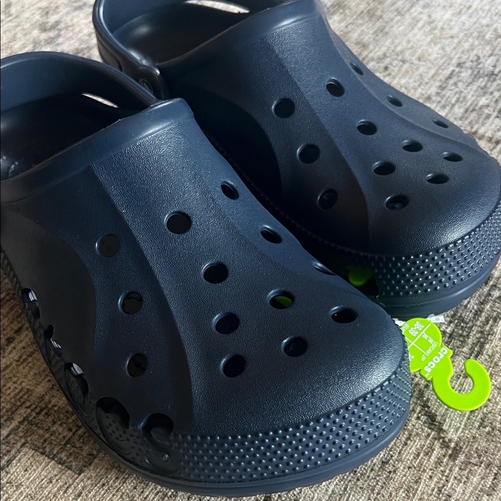 NWT CROCS Navy J6